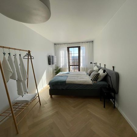 Apartament Ovoc 2.0 Chodzież Buitenkant foto