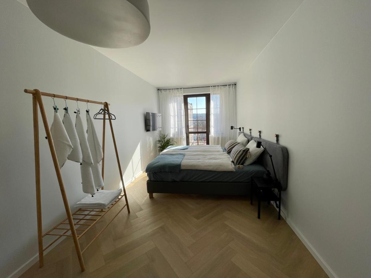Apartament Ovoc 2.0 Chodzież Buitenkant foto
