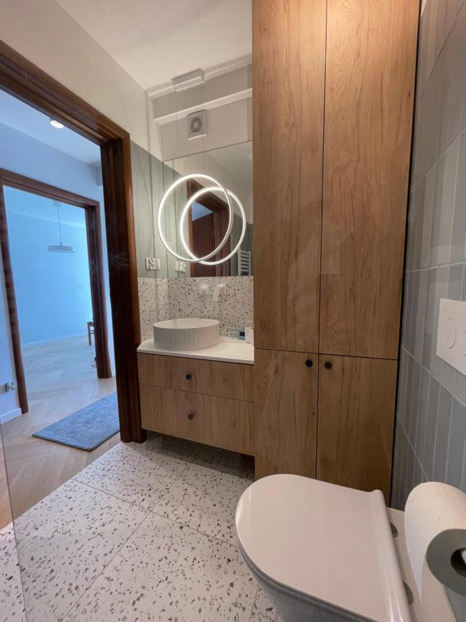 Apartament Ovoc 2.0 Chodzież Buitenkant foto